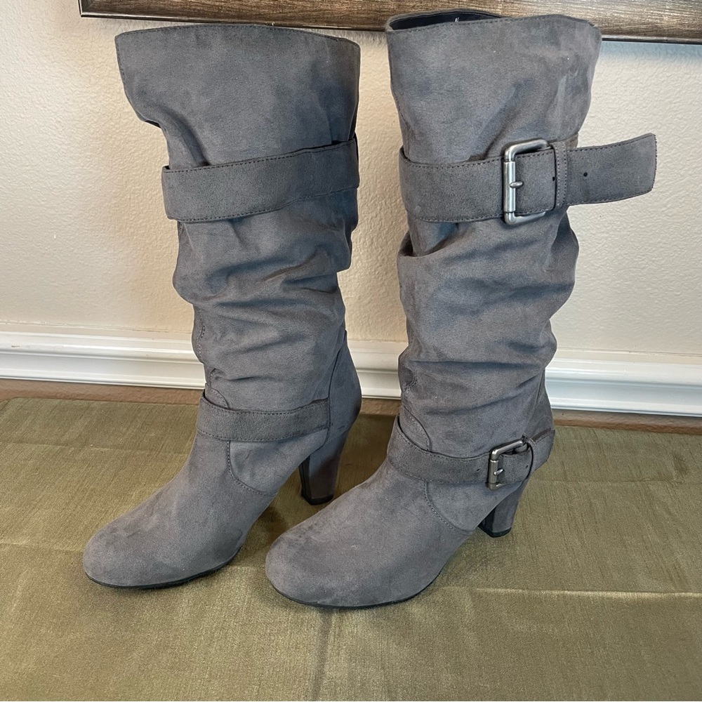 xhilaration Gray Suede Women's Slouch Boots Size 8.5 Heeled with Buckle Like New